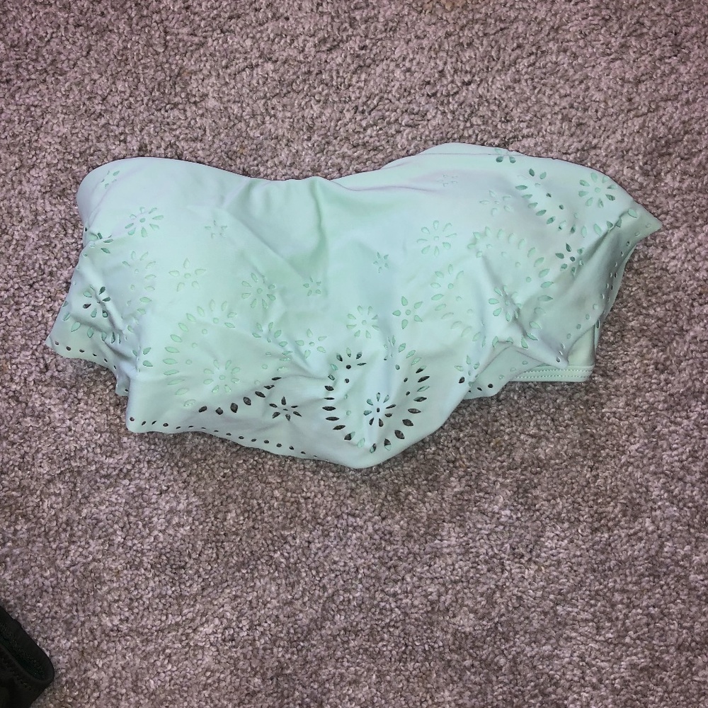 Bathing suit top